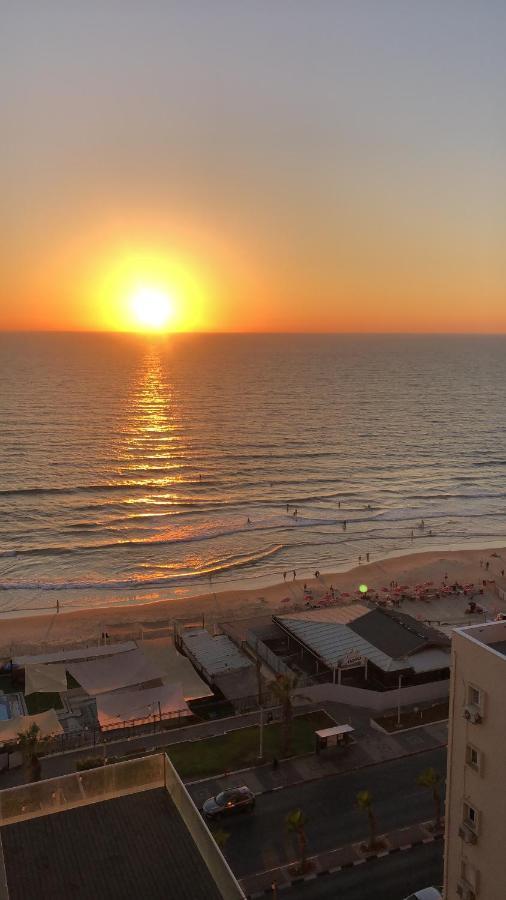 תמר על הים Apartment Bat Yam Bagian luar foto